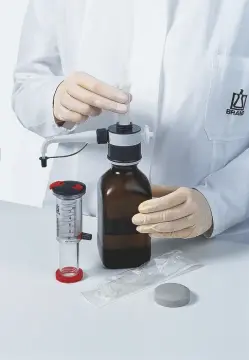 Dijital Büret Titrette (Geri döngü vanalı ve 0,001 ml hassasiyette) 2,5 - 25 ml
